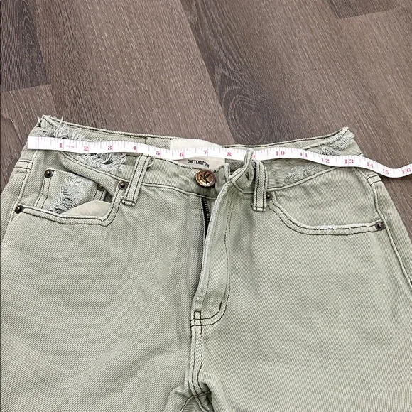 One Teaspoon Women's Green Jeans - Picture 6 of 13
